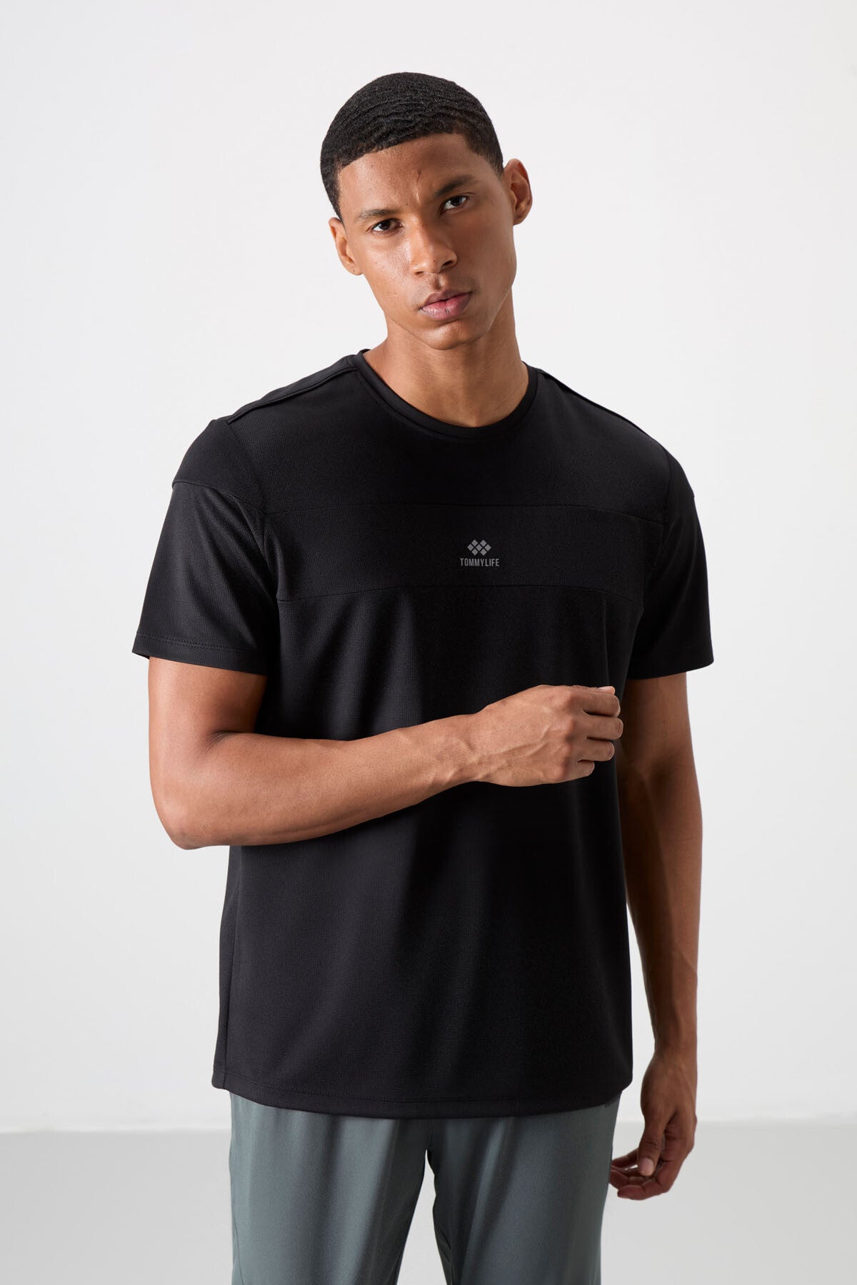 polyester nefes alan dokulu ince esnek standart fit erkek performans t-shirt - 88396 - Justyol
