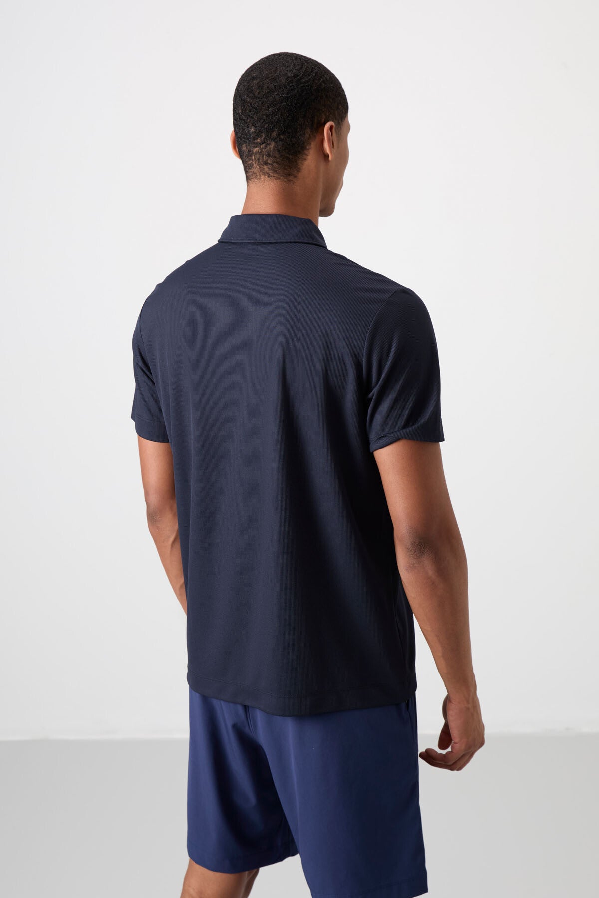 polyester nefes alan dokulu ince esnek standart fit polo yaka erkek performans t-shirt - 88392 - Justyol