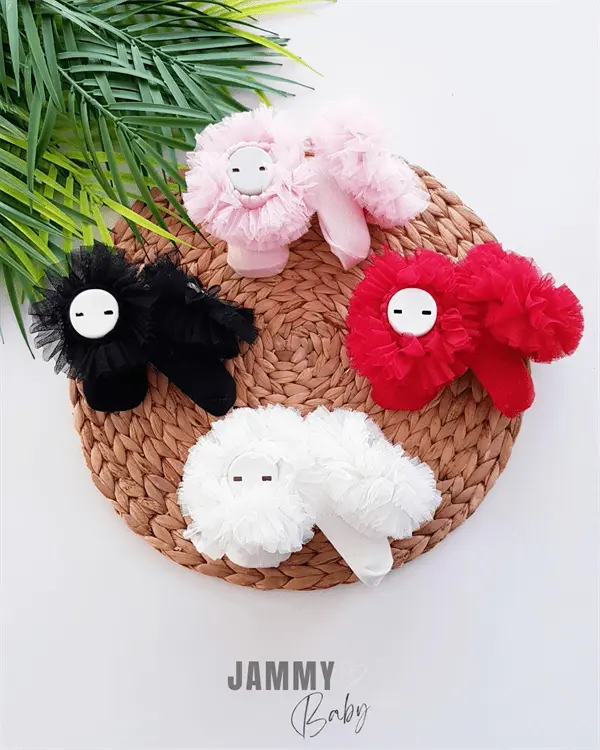 fancy frilly socks - Justyol
