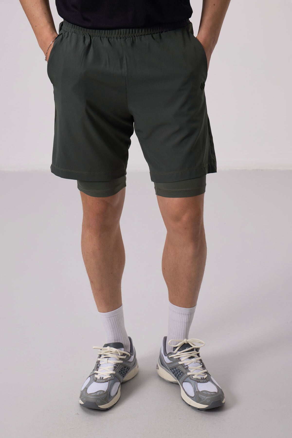 polyester ince yumuşak standart fit erkek taytli şort - 81287 - Justyol