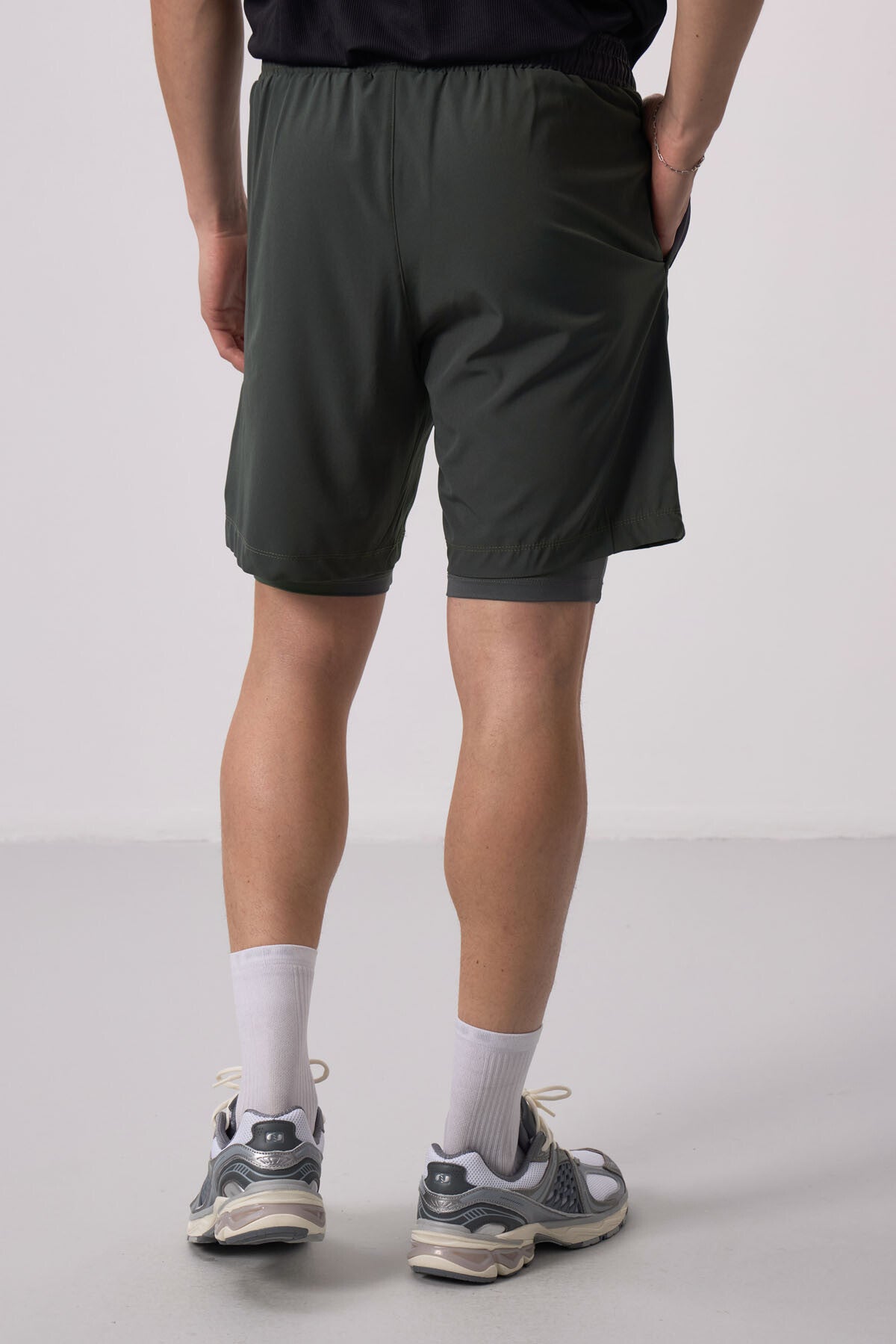 polyester ince yumuşak standart fit erkek taytli şort - 81287 - Justyol
