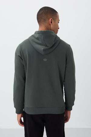pamuklu kalin içi tüylü yumuşak dokulu comfort fit nakişli erkek sweatshirt - 88419 - Justyol