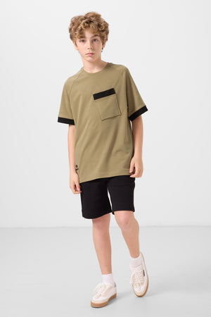 pamuklu yumuşak dokulu oversize cep detayli erkek çocuk t-shirt - 11295 - Justyol