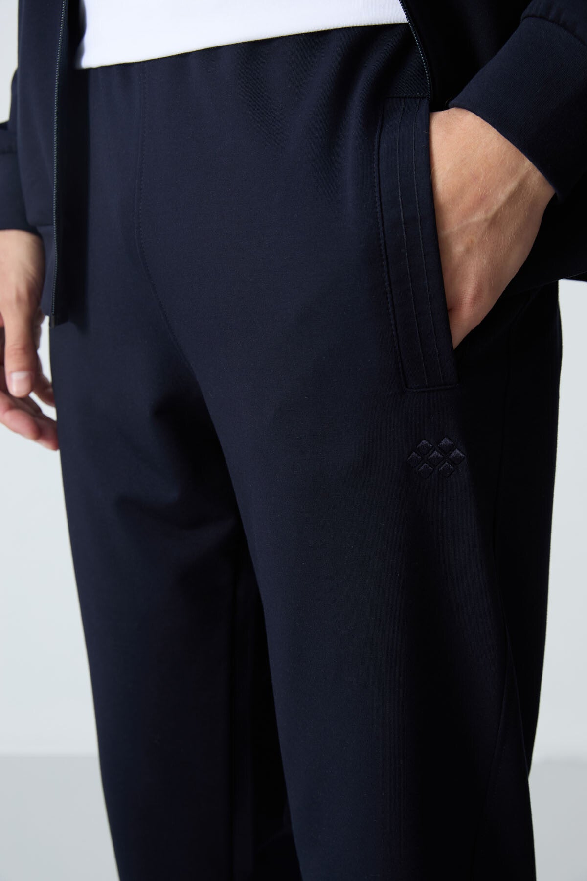 lacivert pamuklu kalin yumuşak dokulu comfort fit basic erkek eşofman takim - 85260 - Justyol