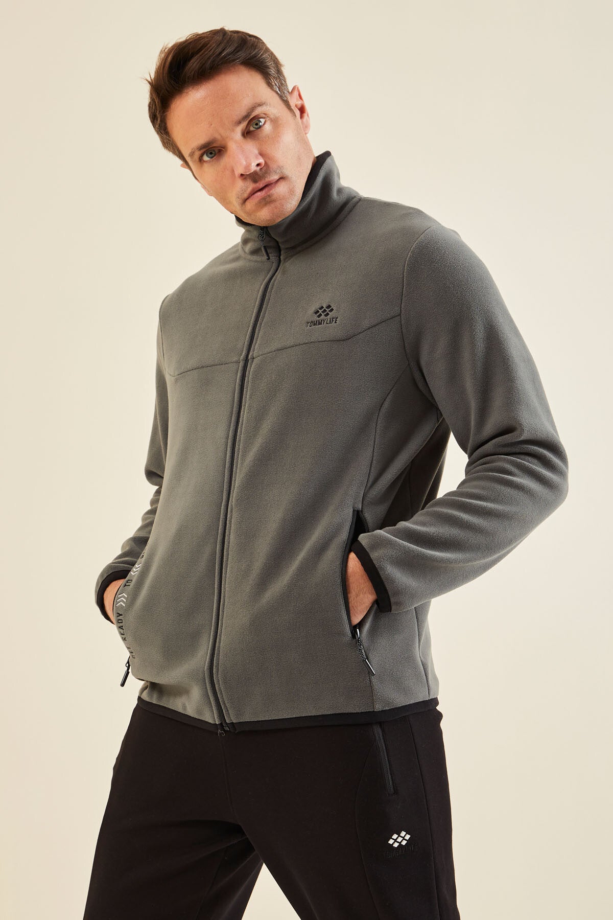 yazi nakişli dik yaka fermuarli standart kalip erkek sweatshirt polar - 87992 - Justyol