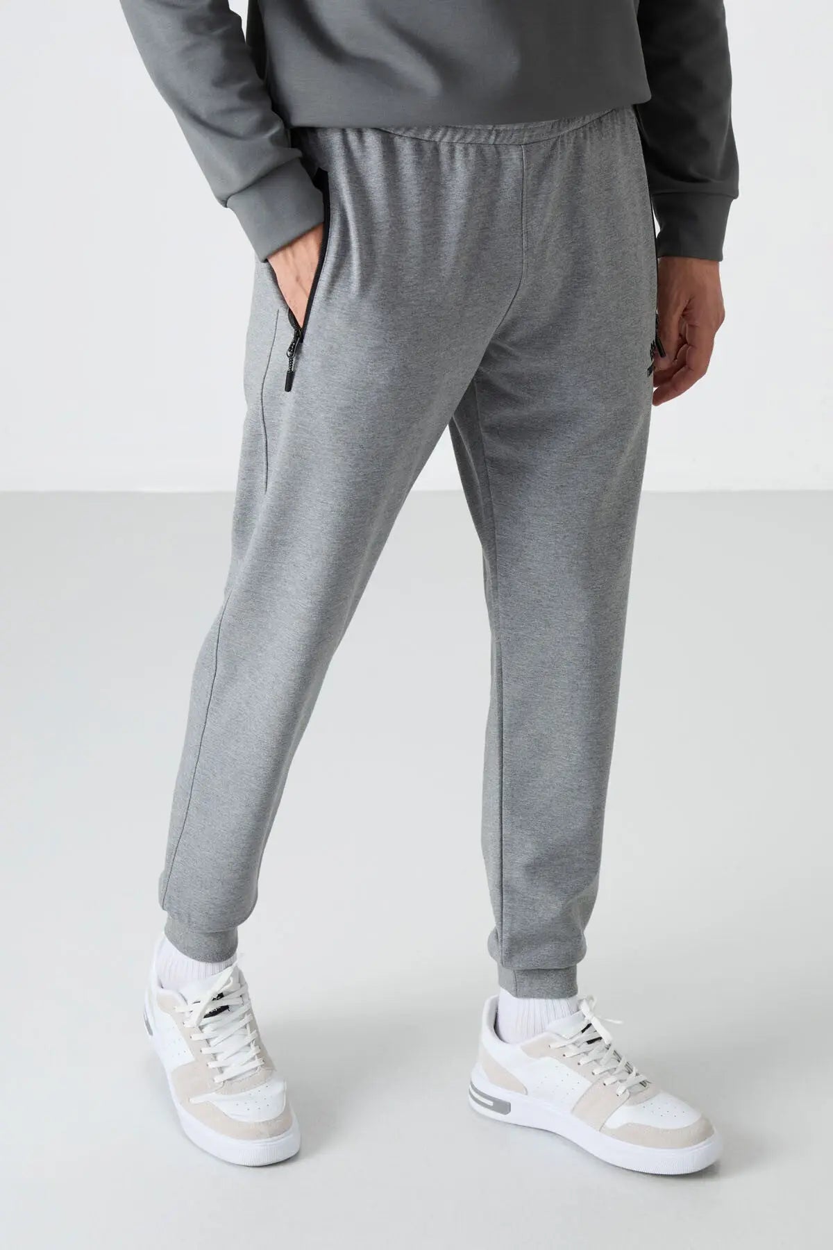 fermuar cepli standart kalip jogger erkek eşofman alt - 84587 - Justyol
