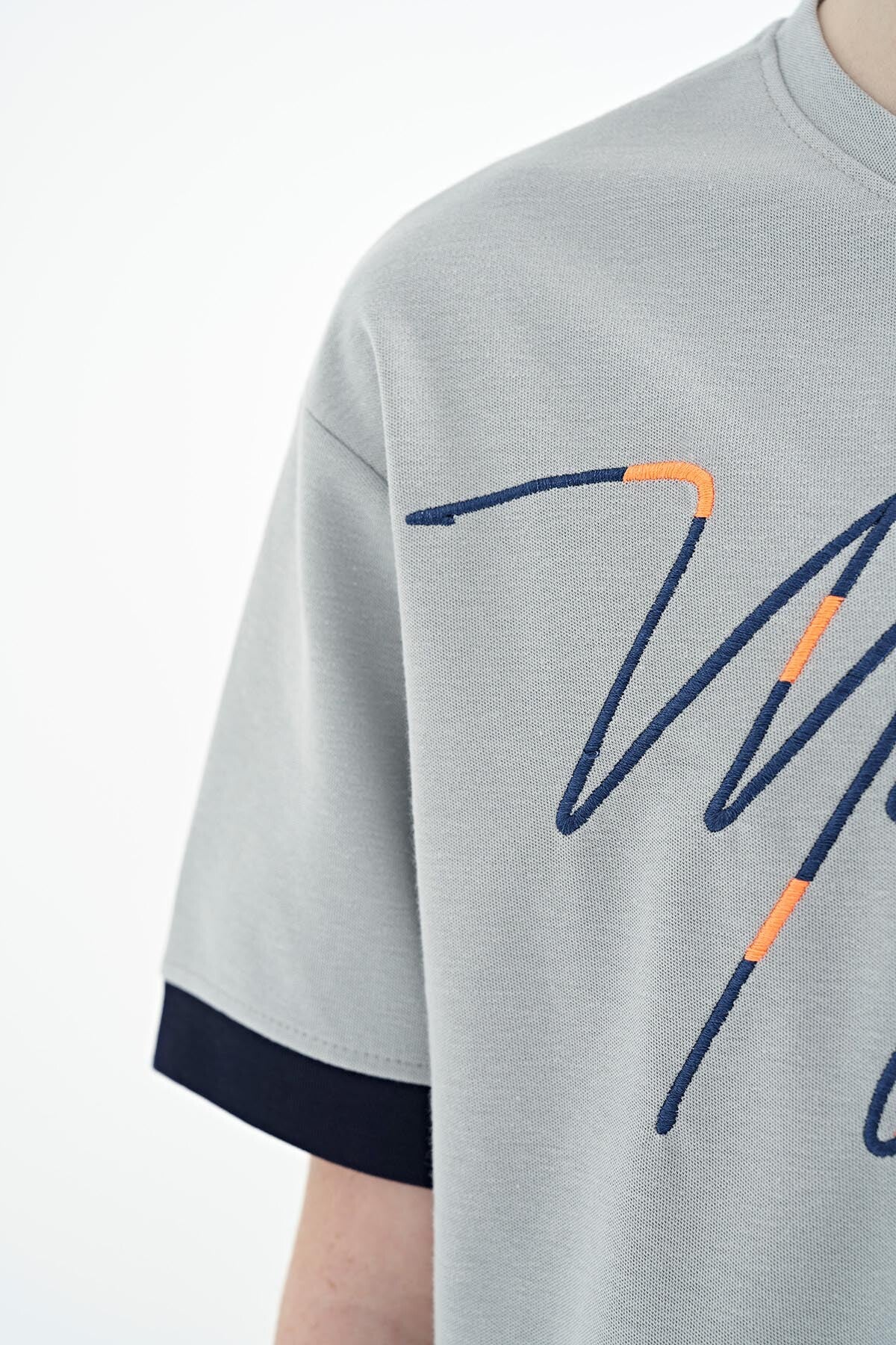 ön yazi nakişli o yaka oversize erkek çocuk t-shirt - 11147 - Justyol