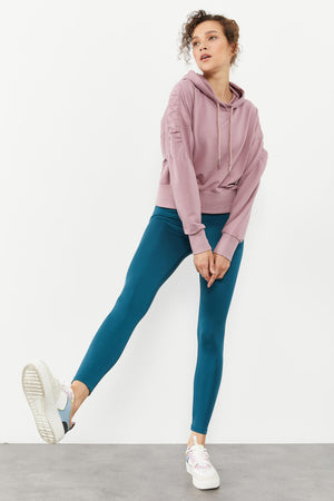 omuz büzgü detayli balon kol rahat form kadin sweatshirt - 97166 - Justyol