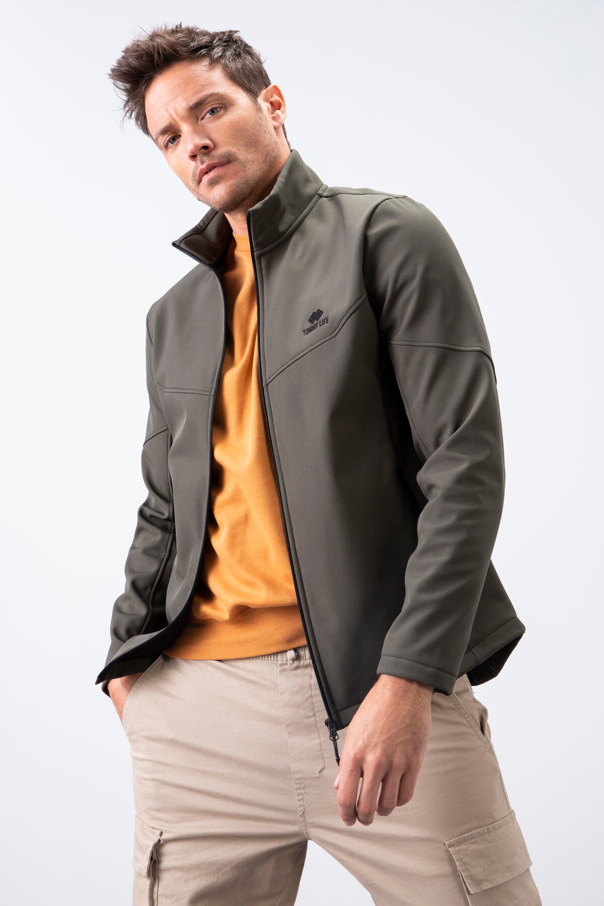 fermuarli dik yaka su ve rüzgar geçirmez softshell erkek mont - 88050 - Justyol