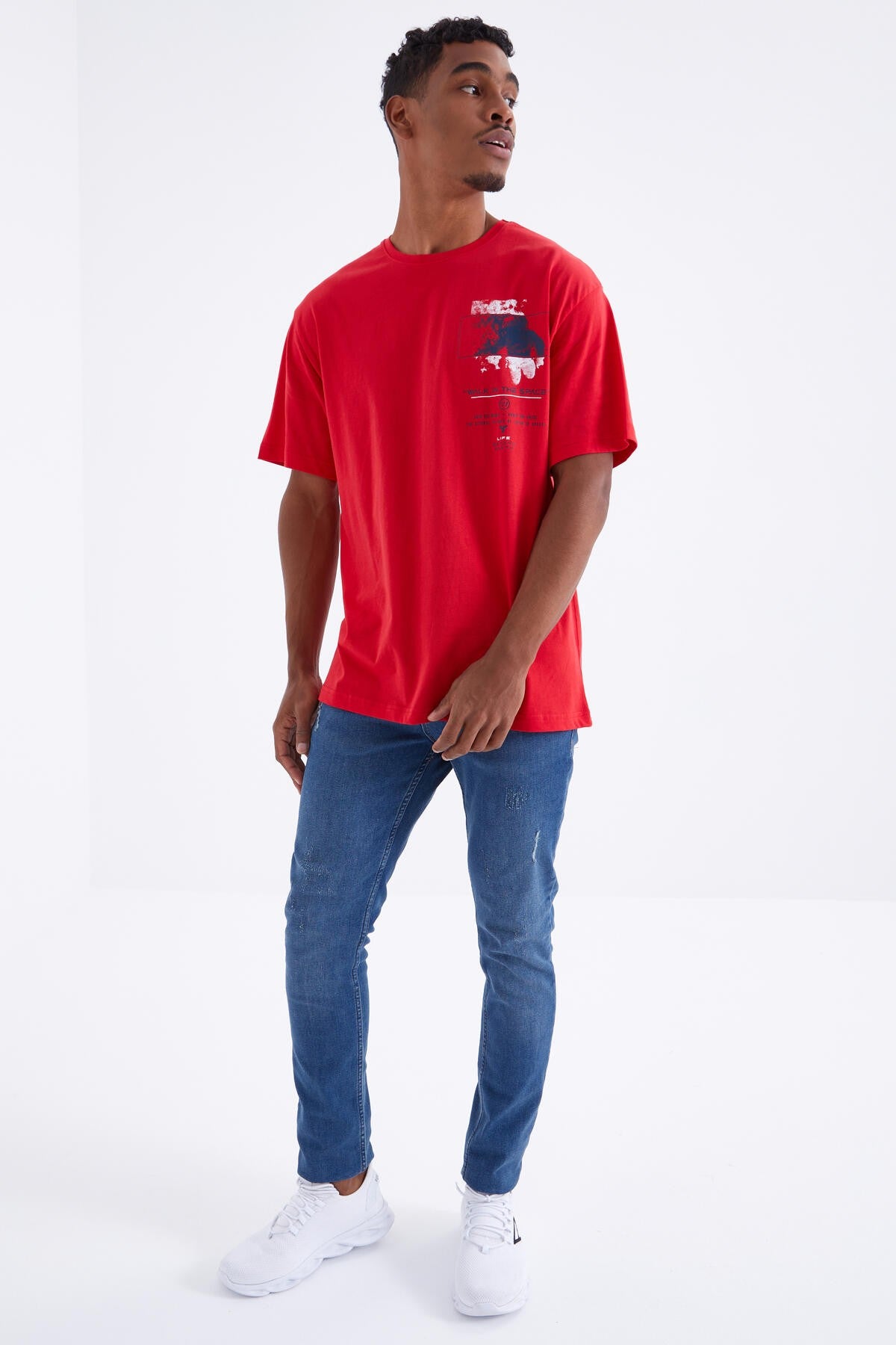 baski detayli o yaka erkek oversize t-shirt - 88099 - Justyol