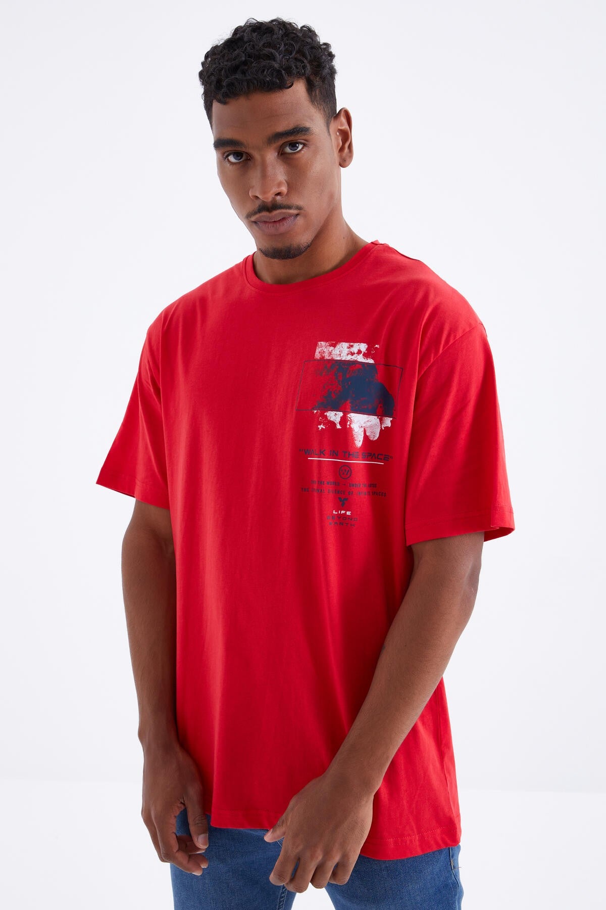 baski detayli o yaka erkek oversize t-shirt - 88099 - Justyol