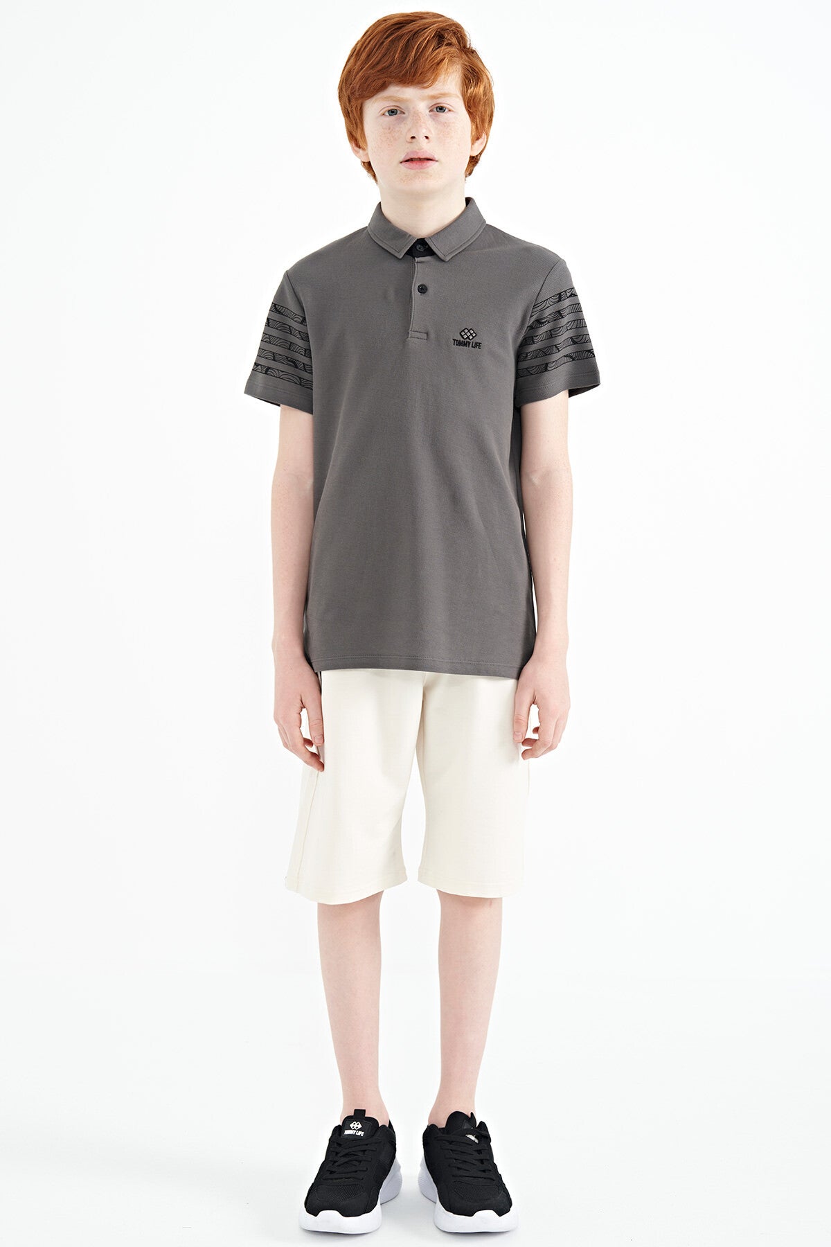 kol baski detayli standart kalip polo yaka erkek çocuk t-shirt - 11093 - Justyol