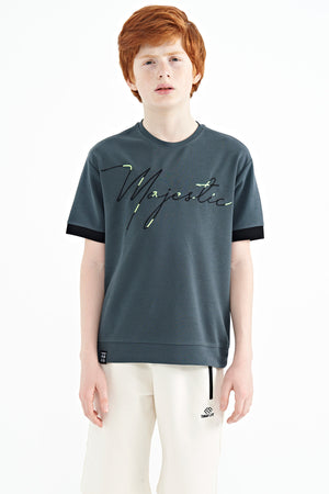 ön yazi nakişli o yaka oversize erkek çocuk t-shirt - 11147 - Justyol