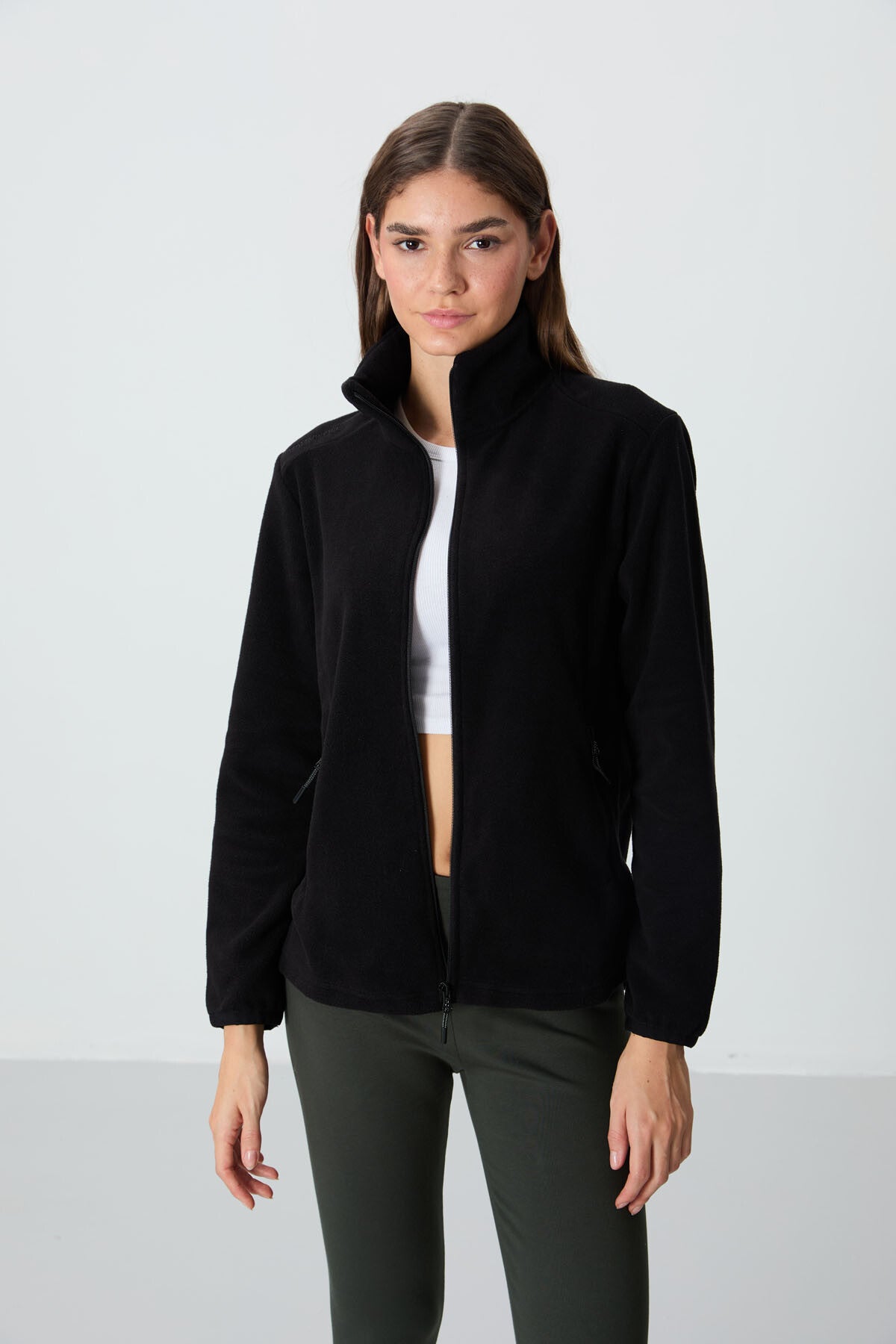 dik yaka fermuarli rahat form kadin polar sweatshirt - 97173 - Justyol