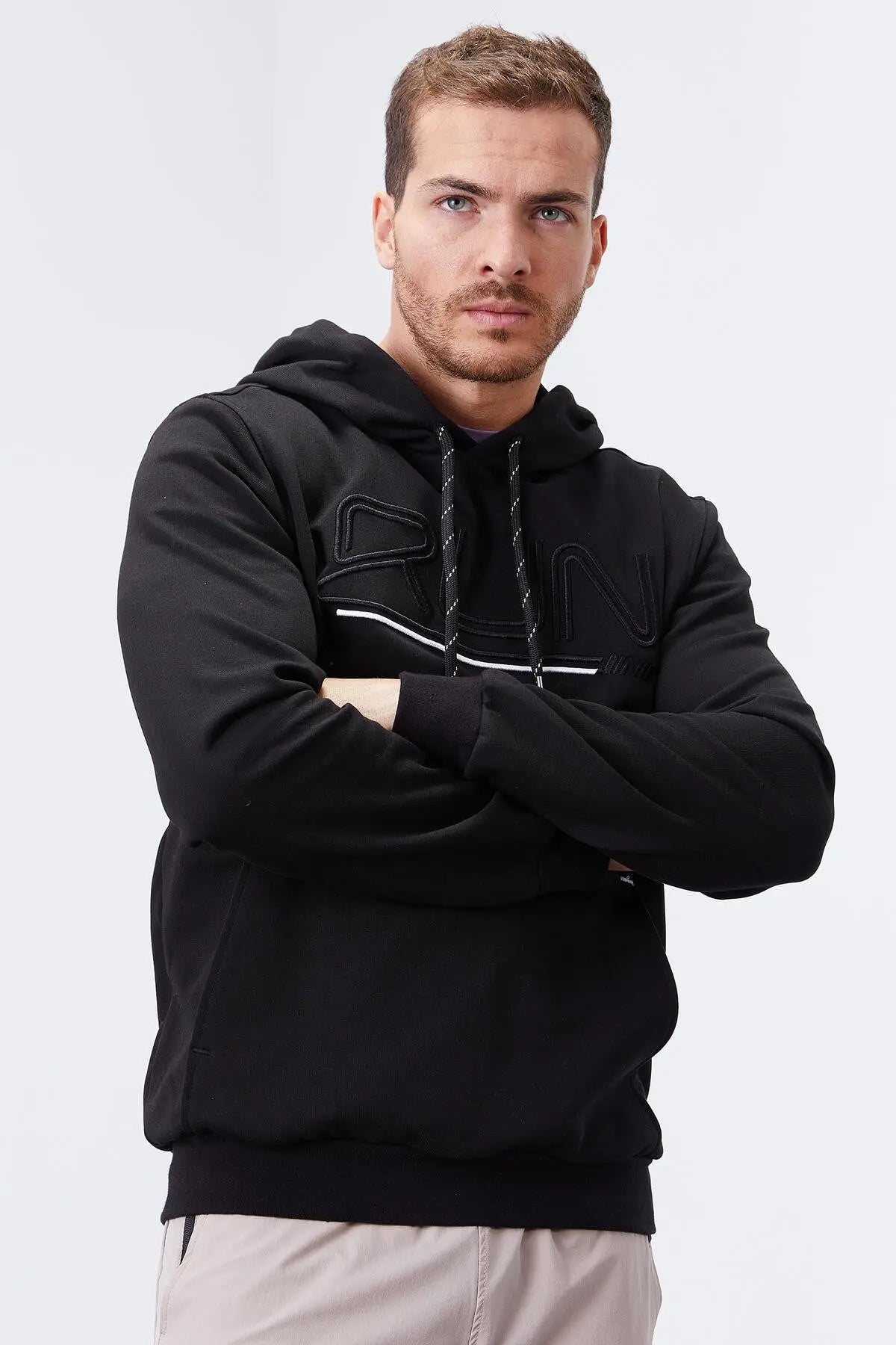 yazi nakişli standart kalip kapüşonlu erkek sweatshirt - 87887 - Justyol