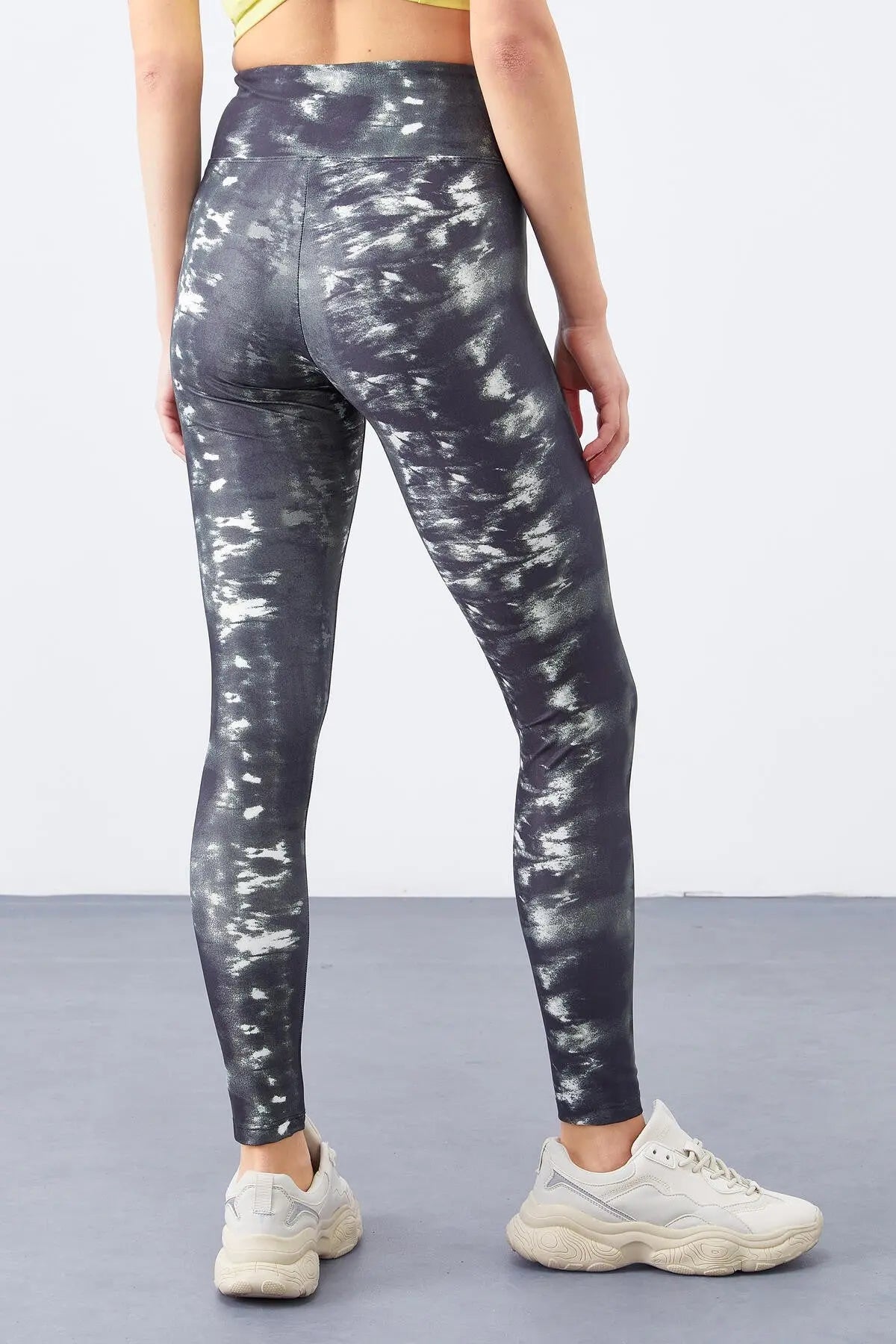 yüksek bel batik desenli slim fit dar paça kadin tayt - 94551 - Justyol