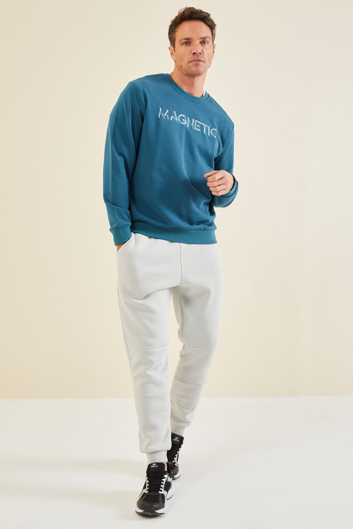 yazi nakişli o yaka rahat form erkek sweatshirt - 88020 - Justyol