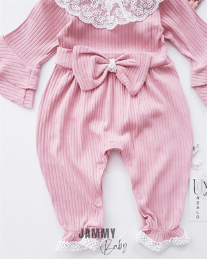 Violetta Lace & Bow Detailed Jumpsuit and Bonnet Hat - RED - Justyol