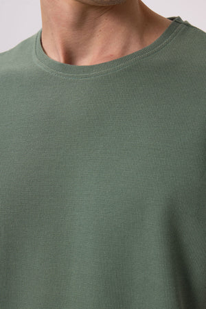 yüzeyi dokulu rahat form basic erkek t-shirt - 88436 - Justyol